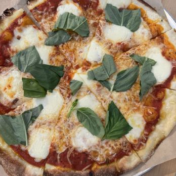 The Red Grape - Margherita pizza - Pizza Near Me - Sonoma, California The Red Grape - Margherita pizza - Pizza Near Me - Sonoma, California