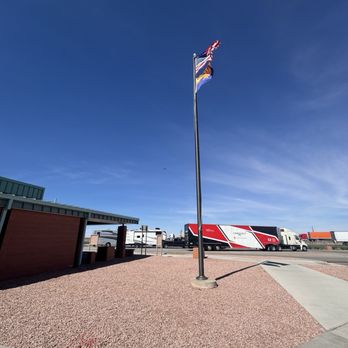 Meteor Crater Rest Area - Breeze - Rest Stops Near Me - Winslow, Arizona Meteor Crater Rest Area - Breeze - Rest Stops Near Me - Winslow, Arizona