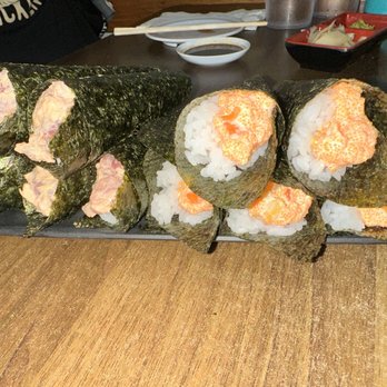 Kats Sushi - Spicy salmon and scallop WAS FIREEEEE - Sushi Bars Near Me - Honolulu, Hawaii Kats Sushi - Spicy salmon and scallop WAS FIREEEEE - Sushi Bars Near Me - Honolulu, Hawaii