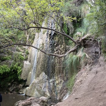 Escondido Canyon Park - First of two waterfalls in the canyon trail! The view is like a reward! - Hiking Near Me - Malibu, California