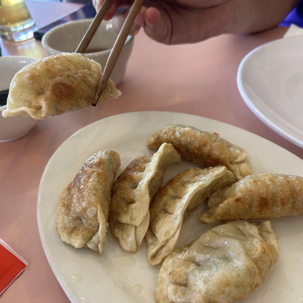 Best Hong Kong Dining - Pot stock - Chinese Near Me - Mesa, Arizona