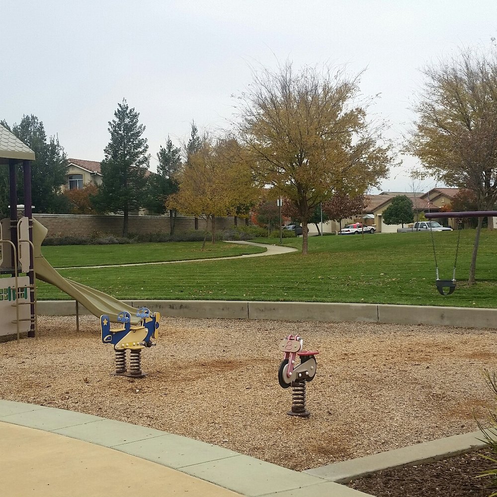 Sonoma Park - Younger children's playarea - Parks Near Me - Rancho Cordova, California Sonoma Park - Younger children's playarea - Parks Near Me - Rancho Cordova, California