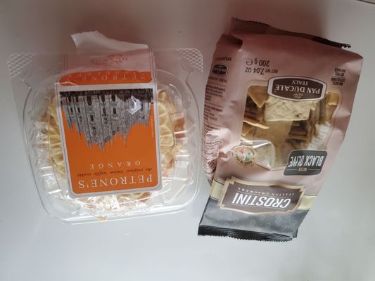 Gust Gallucci's Italian Foods by null