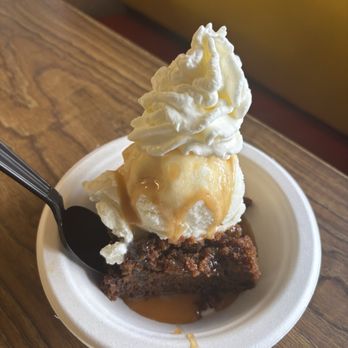 Lumpy's Ice Cream - Fig sundae with homemade fig cake, caramel sauce whipped cream and vanilla ice cream - Ice Cream & Frozen Yogurt Near Me - Wake Forest, North Carolina