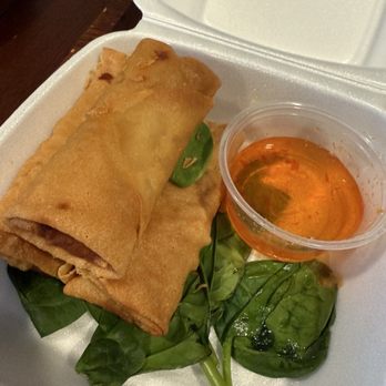 Smiling Banana Leaf - Crispy Pork Spring Roll - Thai Near Me - Pittsburgh, Pennsylvania