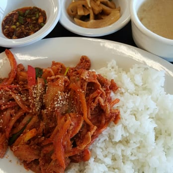 H Mart - Troy - Lunch time number 11 pork hot - Grocery Near Me - Troy, Michigan