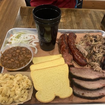 Bain Barbecue - Barbeque Near Me - Memphis, Tennessee