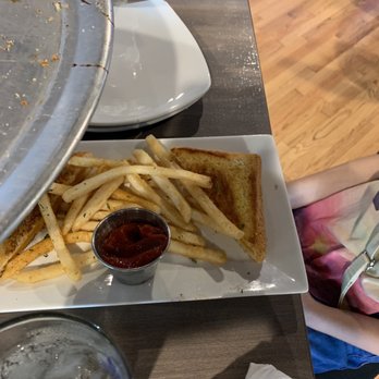 Waters Edge Dock and Grill - Grilled cheese and fries - New American Near Me - Salisbury, North Carolina