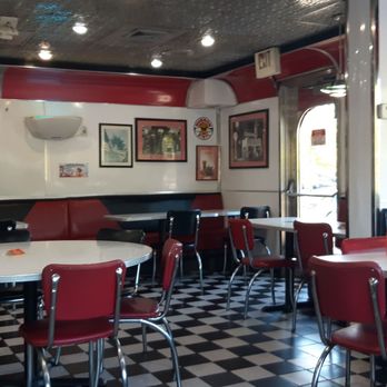 Denny's - Example of social distancing - Diners Near Me - Locust Grove, Georgia Denny's - Example of social distancing - Diners Near Me - Locust Grove, Georgia