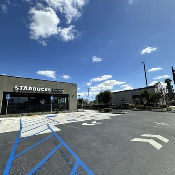 Starbucks - 03/12/24 - Coffee & Tea Near Me - Canoga Park, California