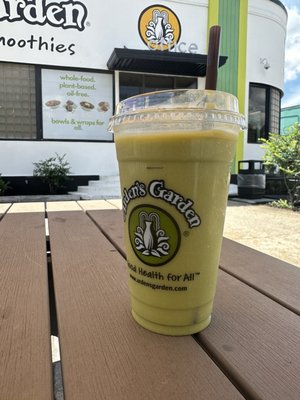 Arden's Garden Juice Bar & Smoothies East Point by null