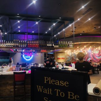 Cajun Boil - Bar area - Cajun/Creole Near Me - Miami, Florida