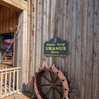 Uranus Fudge Factory - Candy Stores Near Me - Richmond, Indiana