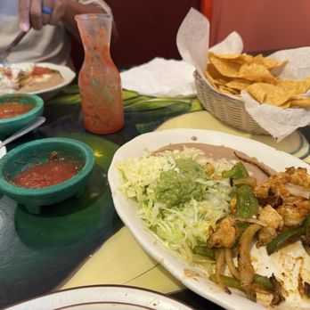 Rey Azteca - Shrimp fajita lunch - Bars Near Me - Warminster, Pennsylvania Rey Azteca - Shrimp fajita lunch - Bars Near Me - Warminster, Pennsylvania