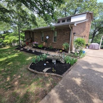 Inspiring Lawncare - the front of the house - Lawn Services Near Me