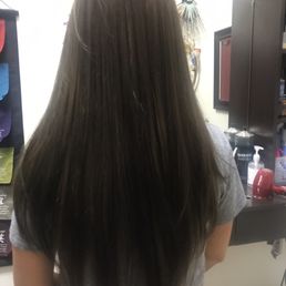 Excellent hair dresser Tracy! She made me look and feel so pretty after my color and cut! Excellent hair dresser Tracy! She made me look and feel so pretty after my color and cut!