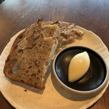 Canoe - Bread service - Canadian (New) Near Me - Toronto, Ontario Canoe - Bread service - Canadian (New) Near Me - Toronto, Ontario