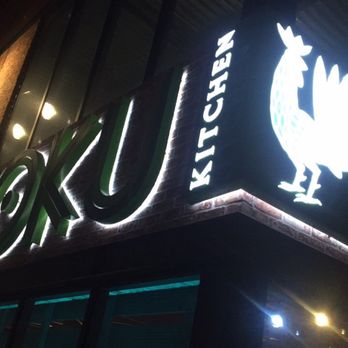 Moku Kitchen - Cocktail Bars Near Me - Honolulu, Hawaii