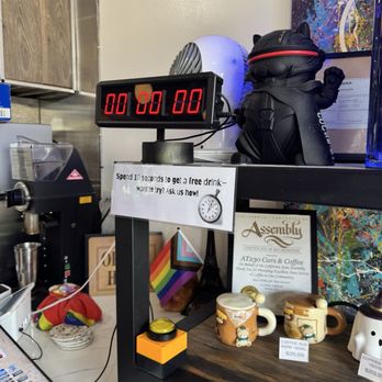AT230 - game lol - Coffee & Tea Near Me - La Habra, California