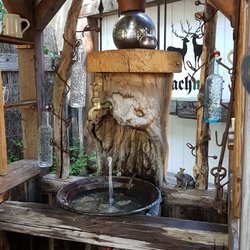 Bachwirt