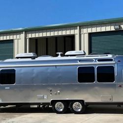 Erie U Storage - RV Storage -- conveniently located at 1189 Telleen in Erie, CO.