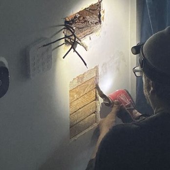 Alley Electric - The house is a combination of lath and plaster and drywall - Electricians Near Me - Lafayette, California