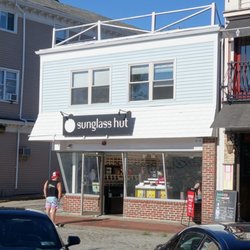 Sunglass Hut
