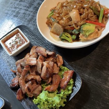 YaYa's Thai Fusion & Steaks - Thai Near Me - Kenner, Louisiana YaYa's Thai Fusion & Steaks - Thai Near Me - Kenner, Louisiana