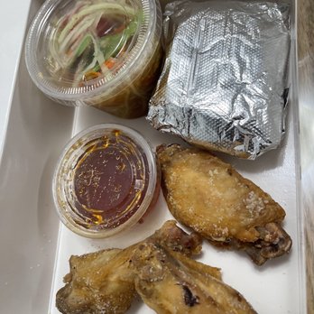 Dancing Spoons - Fried chicken appetizer - Thai Near Me - San Gabriel, California