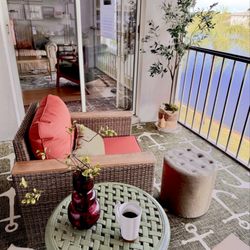 The Talk Of The Town Consignment - Outdoor furniture including cushions
