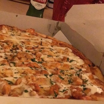 Gotham Pizza - Delicious buffalo chicken pizza to go! - Pizza Near Me - New York, New York