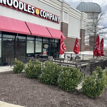 Noodles and Company - Outdoor seating - Noodles Near Me - Laurel, Maryland