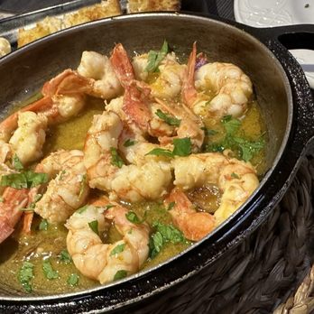 Alegoria Restaurante - Shrimp In Garlic Butter (3 stars) - Tapas/Small Plates Near Me - Barcelona, B