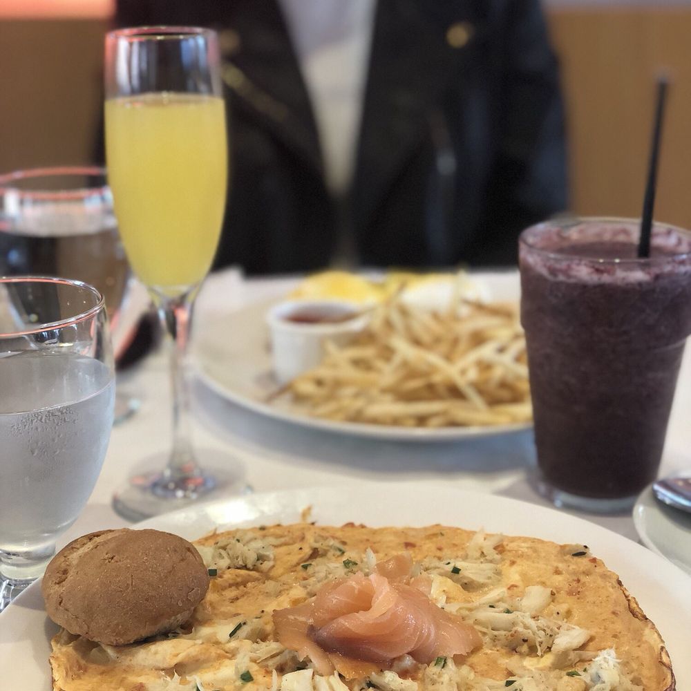 Peacock Cafe - Wine Bars Near Me - Washington, DC, District of Columbia