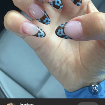 Luminous Nail Spa - Nails - Nail Salons Near Me - Vancouver, British Columbia