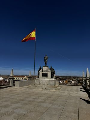 Alcázar de Toledo by null