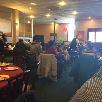 Dragon Palace - Inside. - Chinese Near Me - Edison, New Jersey