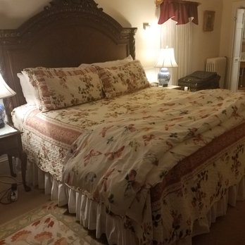 The Elmhurst Inn - Bed & Breakfast Near Me - Bar Harbor, Maine The Elmhurst Inn - Bed & Breakfast Near Me - Bar Harbor, Maine