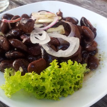 Buschenschank Wastl - The Käferbohnensalad mit Kürbiskernöl (Bug Bean Salad with Styrian Pumpkin Seed Oil) - Austrian Near Me - Graz, 6