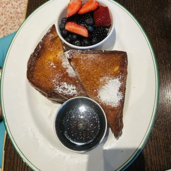 Sadelle's - French Toast - Breakfast & Brunch Near Me - Las Vegas, Nevada