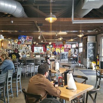 Del's Hideout - Interior - Barbeque Near Me - San Diego, California