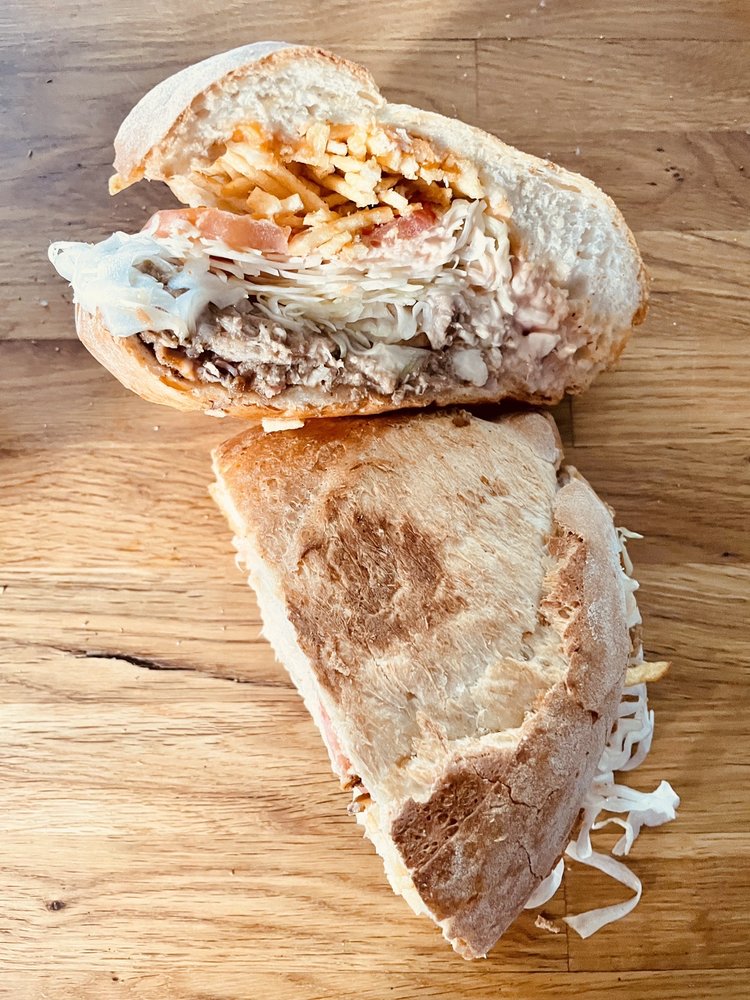 LIL PAPI’S INTERNATIONAL DELI 68 Photos & 51 Reviews 1096 Concord