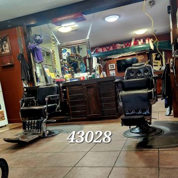 Lakeside Barber and Shave Parlor - Apple Valley Location - Barbers Near Me - Howard, Ohio Lakeside Barber and Shave Parlor - Apple Valley Location - Barbers Near Me - Howard, Ohio