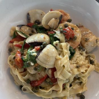 Nine One Five - Seafood Pasta - New American Near Me - Key West, Florida Nine One Five - Seafood Pasta - New American Near Me - Key West, Florida