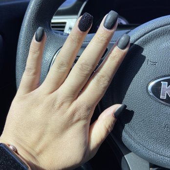 Diamond Nails - Dip Powder Manicure by Tiffany! - Nail Salons Near Me - Fullerton, California