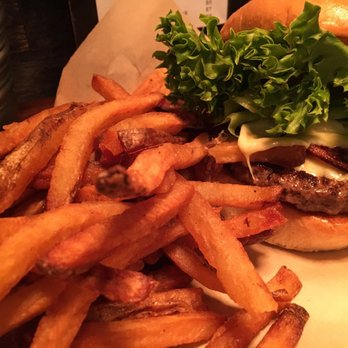 Broderick - Bacon cheeseburger - Burgers Near Me - Walnut Creek, California