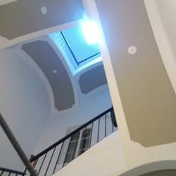 Museo de Las Cortes - Escaleras interiores de la zona del baño