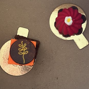 L'Artisane Creative Bakery - Bakeries Near Me - Coral Gables, Florida
