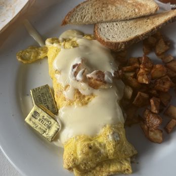 West Side Saloon - Crab and scallop omelette - Bars Near Me - West Wildwood, New Jersey