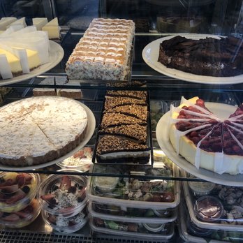Ugo - desserts - Gelato Near Me - Santa Monica, California Ugo - desserts - Gelato Near Me - Santa Monica, California